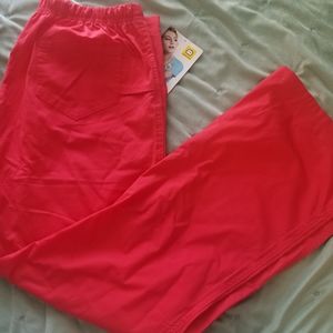 Brand new wonder wink scrub set